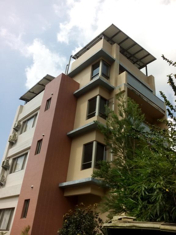 Sky Water Apartment Puli Exterior photo