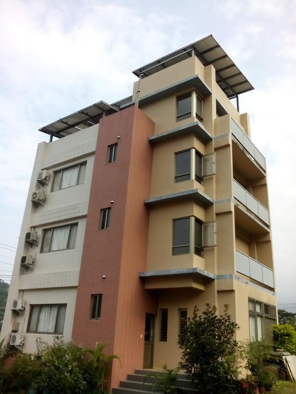 Sky Water Apartment Puli Exterior photo